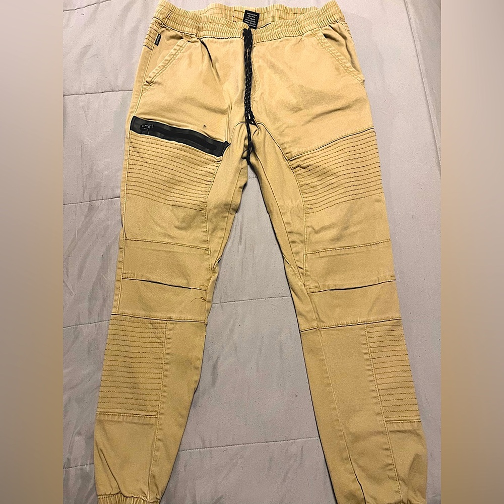 “XL Tan Ring of Fire Joggers - Streetwear Style & Comfort!”